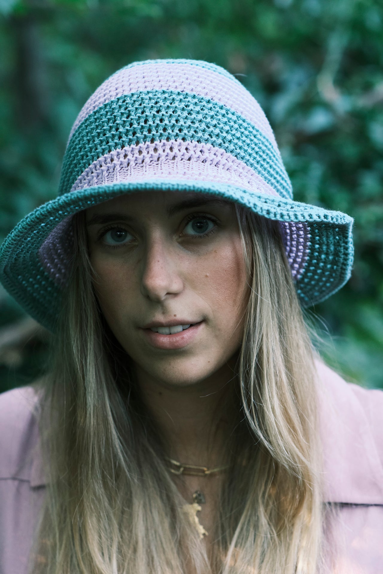 Saint Tropez crocheted hat lila/green